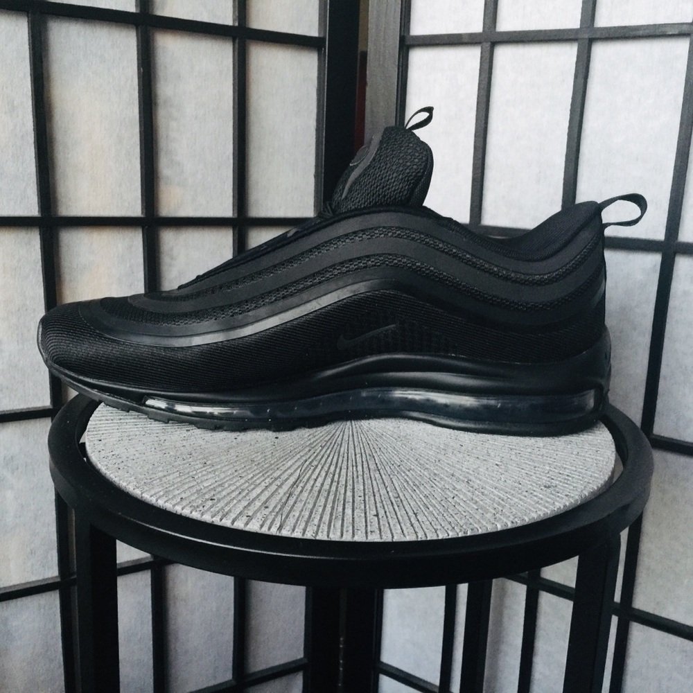 Nike Air Max 97 Men’s Running Trainer Sneakers